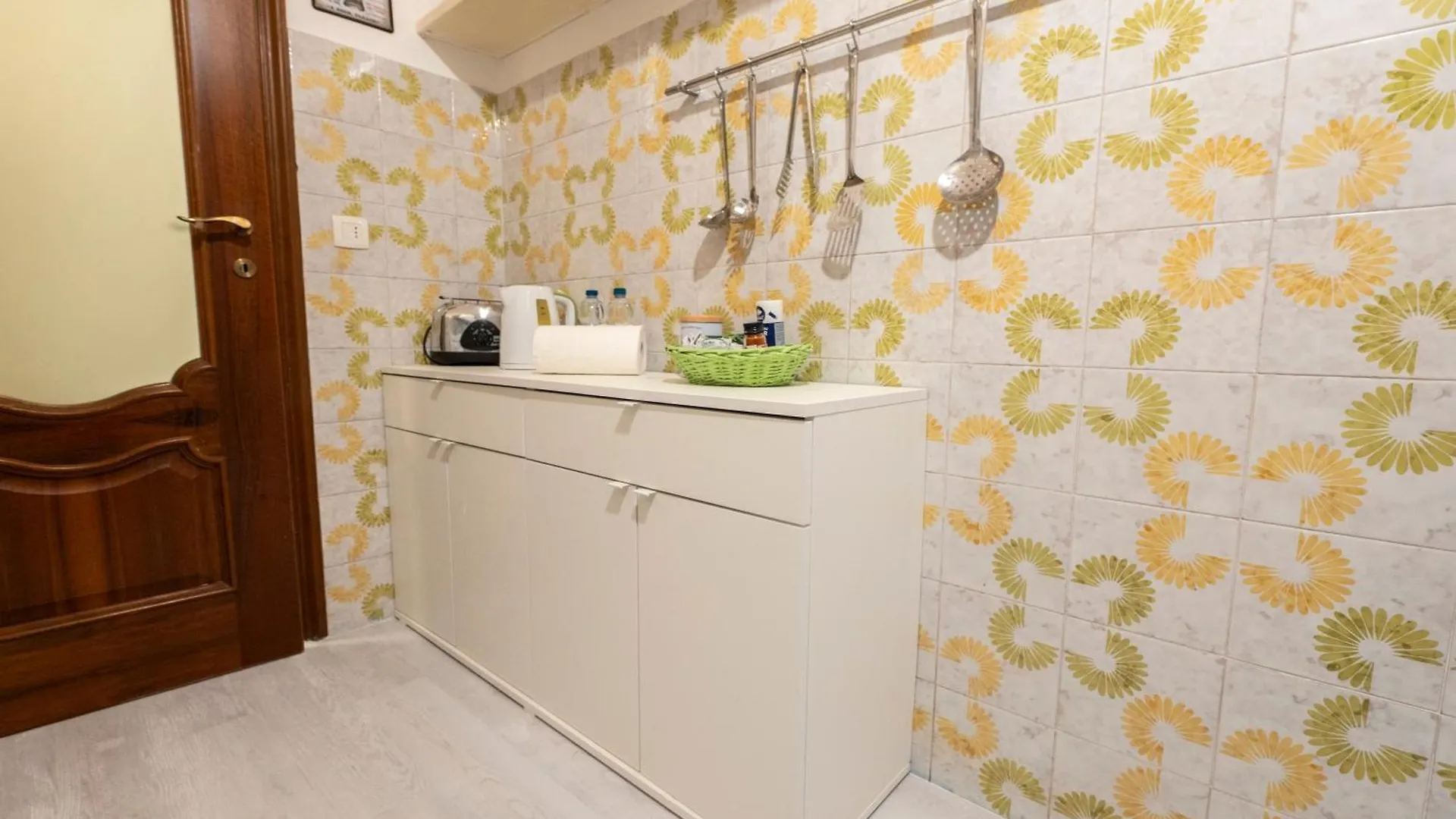 Apartment 228 - Casa Guarda Stelle - In Residence Con Piscina E Aree Esterne Comuni A 1Km Dal Mare Rapallo Italy